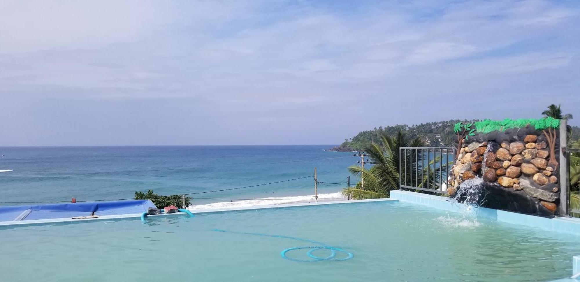 One World Mirissa Hotel Bilik gambar